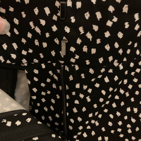 Loft black and white capri pants - Picture 3 of 6